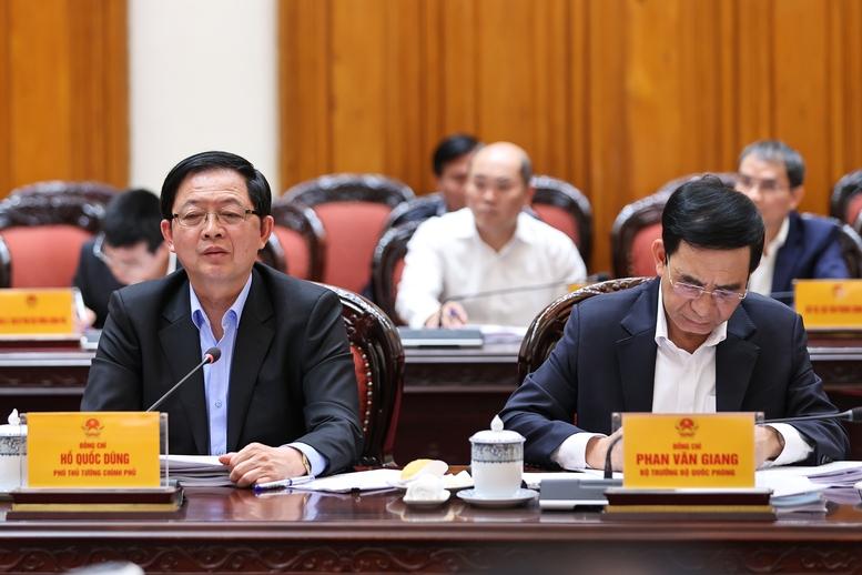 Thủ tướng: Xây dựng giải pháp tổng thể, toàn diện, căn cơ phòng, chống sụt lún, sạt lở, ngập úng, hạn hán, xâm nhập mặn vùng ĐBSCL- Ảnh 5. Thủ tướng: Xây dựng giải pháp tổng thể, toàn diện, căn cơ phòng, chống sụt lún, sạt lở, ngập úng, hạn hán, xâm nhập mặn vùng ĐBSCL- Ảnh 5.