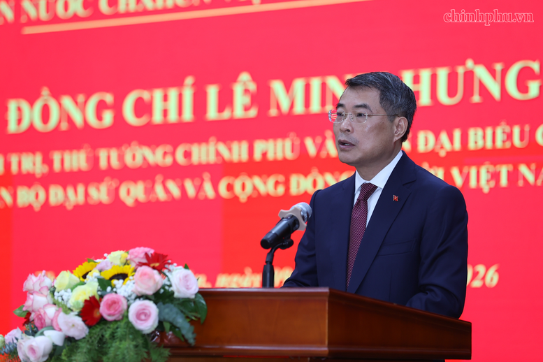Thủ tướng: Quan hệ đặc biệt Việt Nam - Lào 'được nuôi dưỡng từ nhân dân'- Ảnh 3.