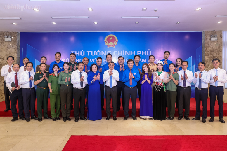 Thủ tướng Lê Minh Hưng: Cả hệ thống chính trị đặt trọn niềm tin và tạo mọi điều kiện thuận lợi nhất cho thanh niên- Ảnh 10.