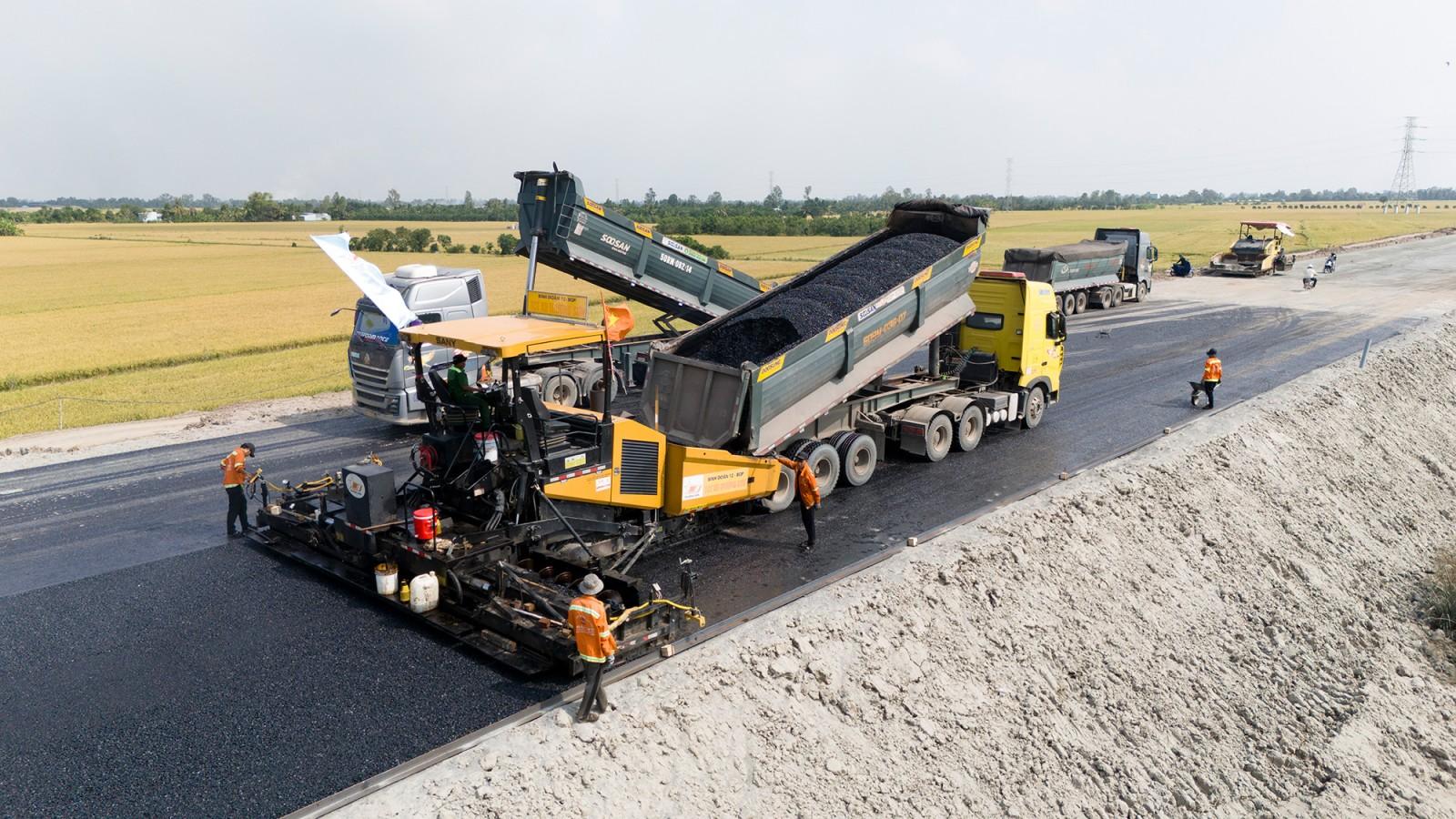 Cao tốc Châu Đốc - Cần Thơ - Sóc Trăng đoạn qua địa bàn tỉnh An Giang trước ngày thông xe kỹ thuật