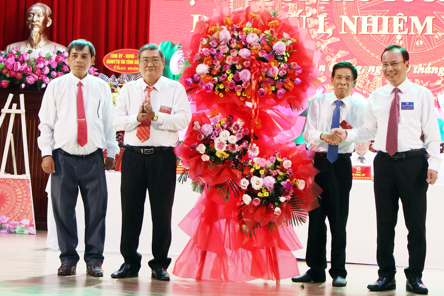 Ông Nguyễn Thanh Long làm Chủ tịch Hội Người cao tuổi tỉnh An Giang