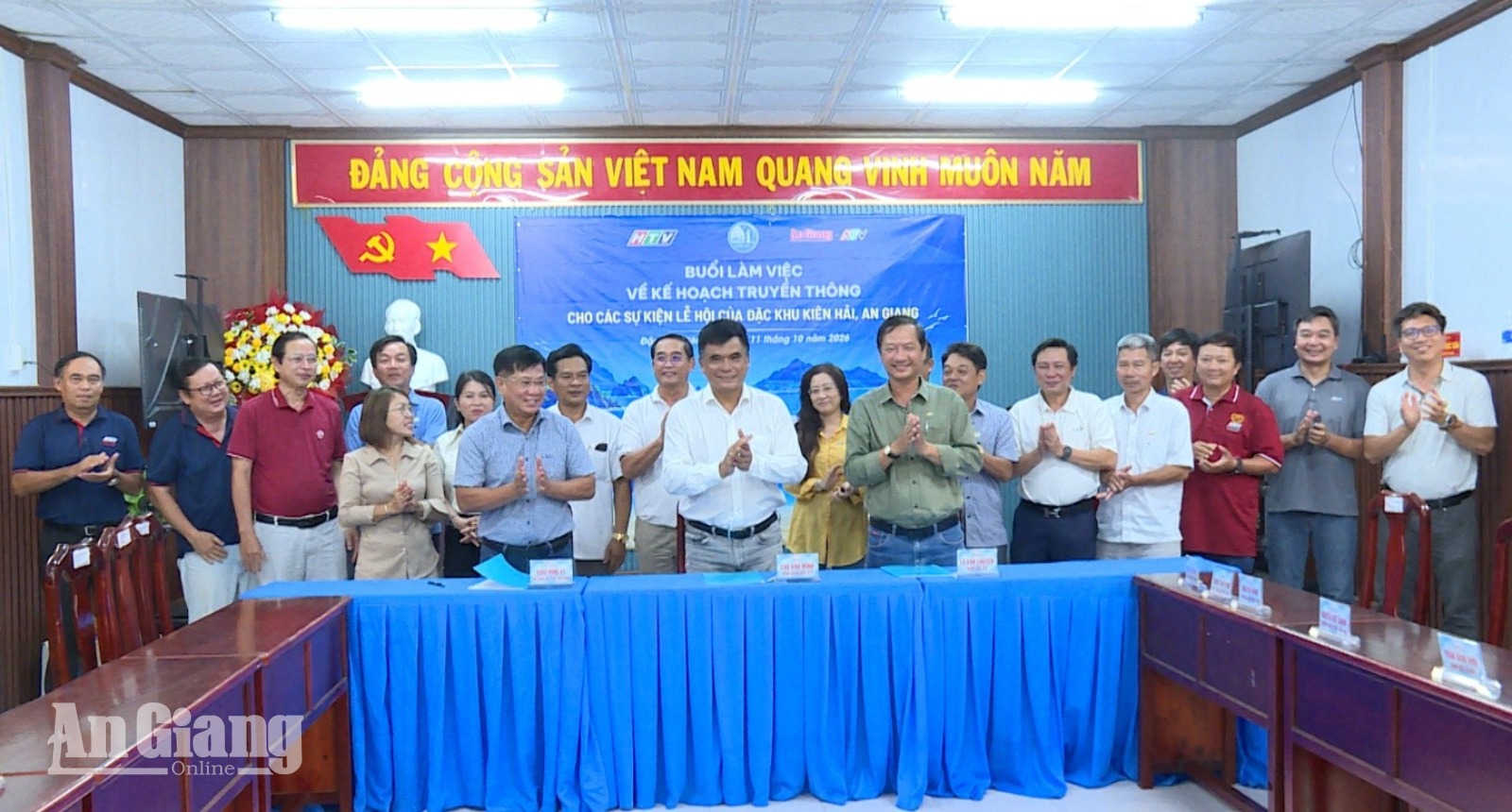 Lan tỏa Lễ hội Nghinh Ông Lại Sơn qua sóng ATV, HTV