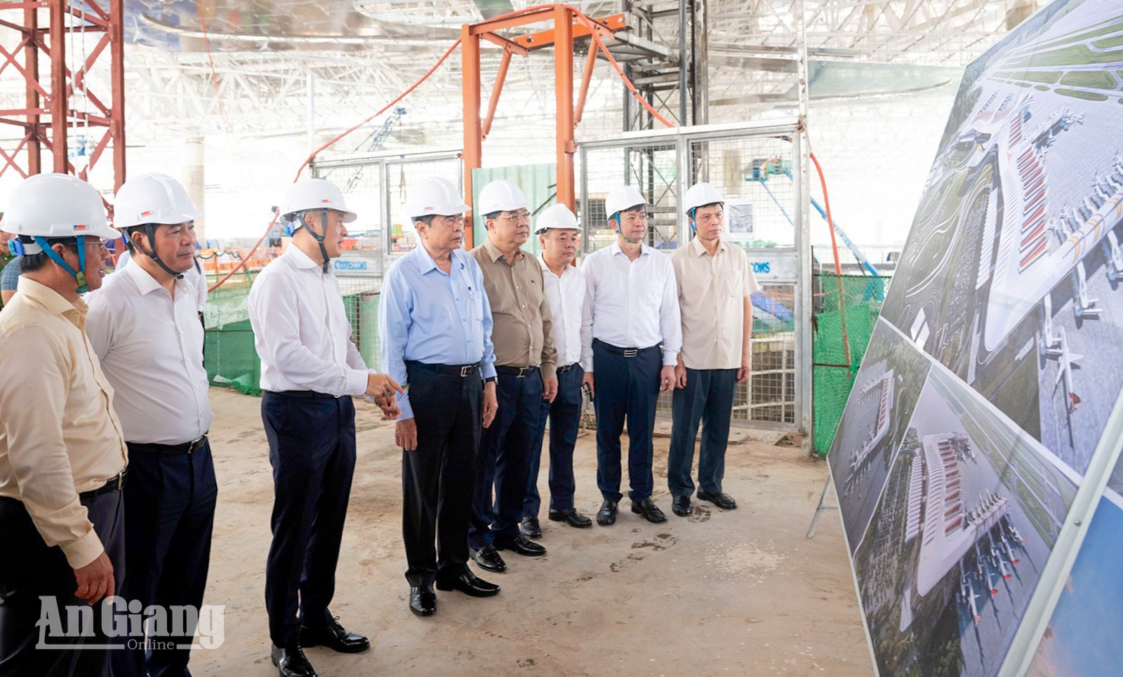 Chủ tịch Quốc hội Trần Thanh Mẫn kiểm tra tiến độ thi công các công trình phục vụ APEC 2027 tại Phú Quốc