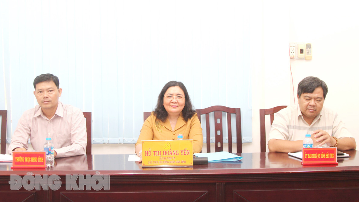 Bí thư Tỉnh ủy - Chủ tịch HĐND tỉnh Hồ Thị Hoàng Yến tiếp công dân định kỳ tháng 5-2025