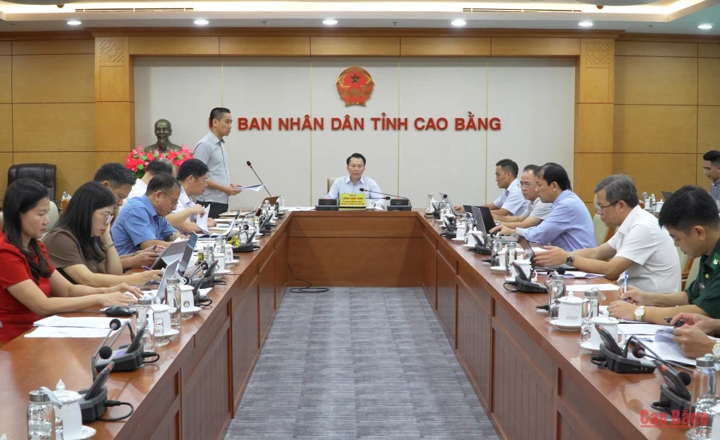 Các đại biểu dự hội nghị. 