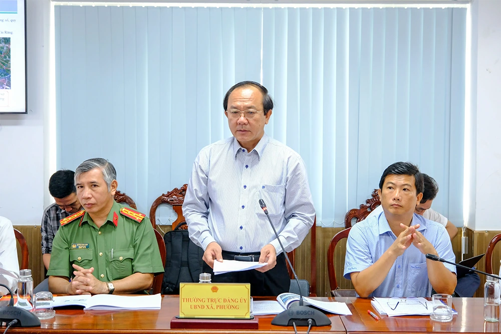 Lãnh đạo thành phố làm việc với xã Nhơn Ái và Thạnh Phú