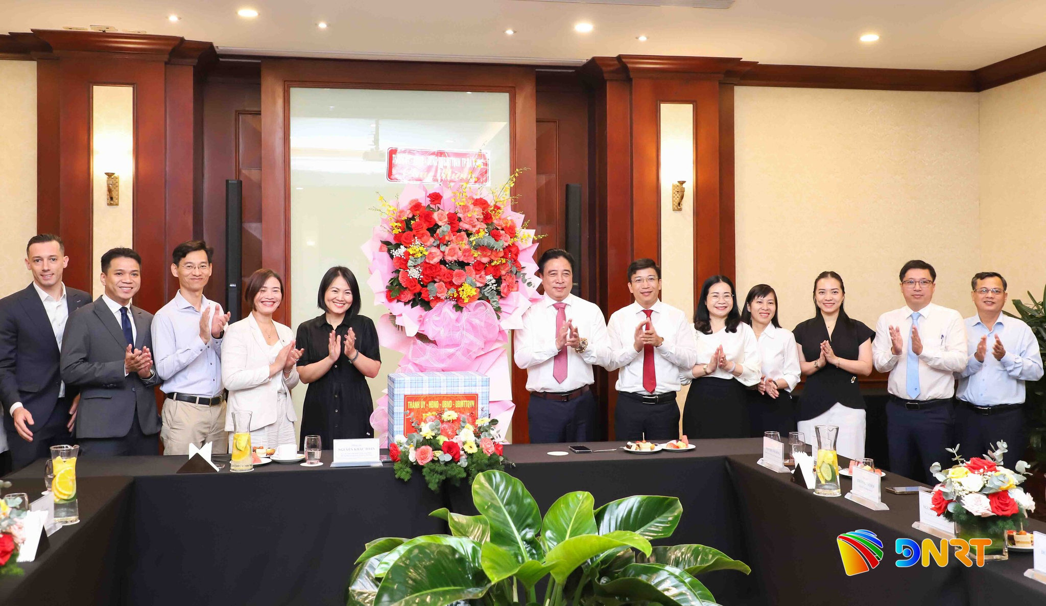 13-10 VIN