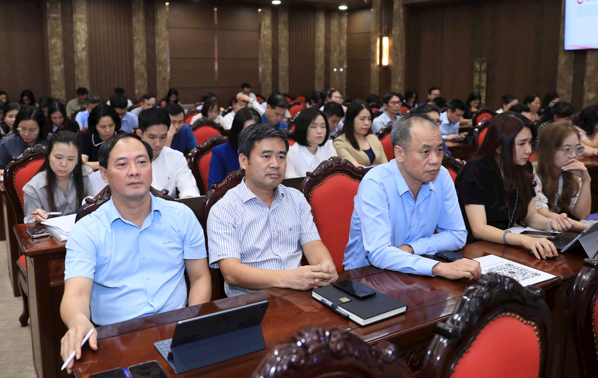 Các đại biểu tham dự hội nghị tại điểm cầu Thành ủy . Ảnh: Quang Thái