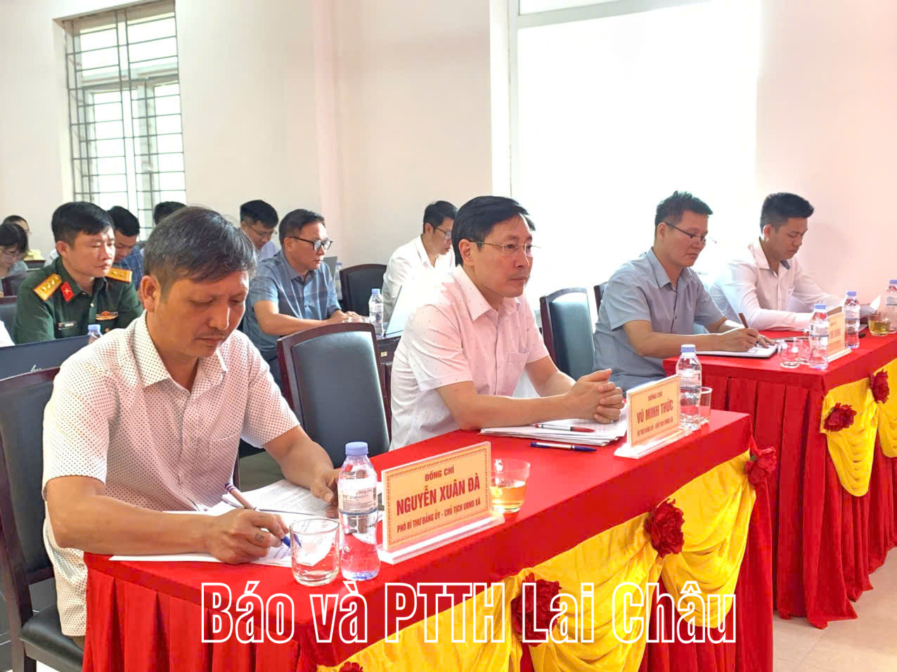 dự