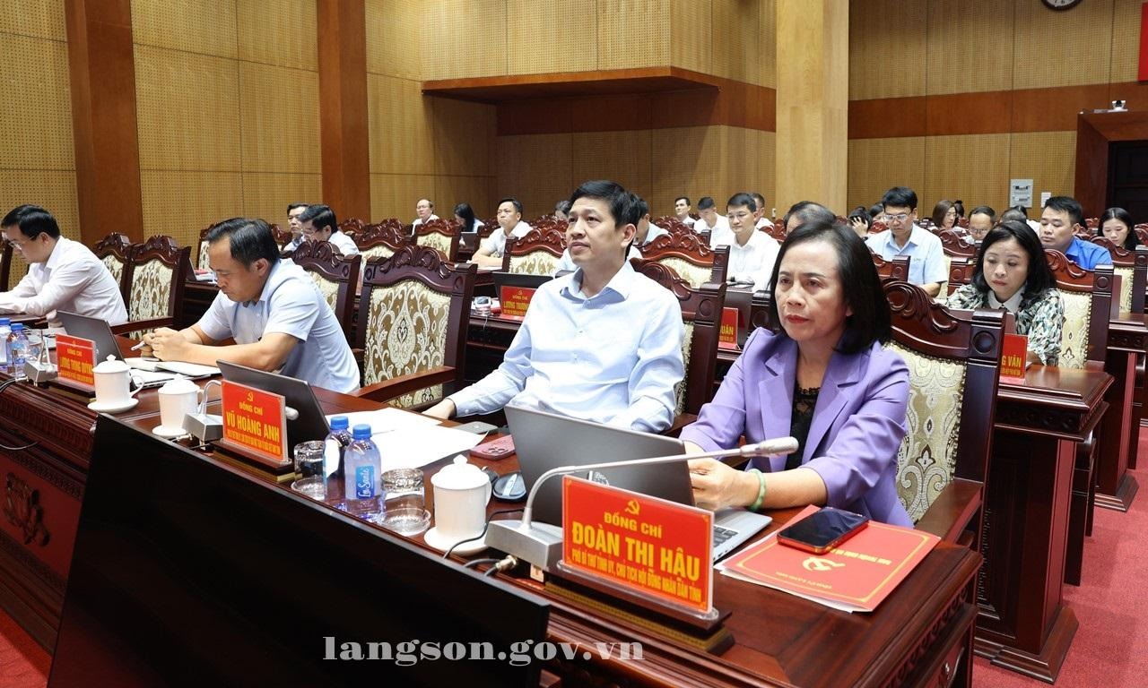 Hội nghị nghiên cứu, học tập, quán triệt và triển khai thực hiện Nghị ...