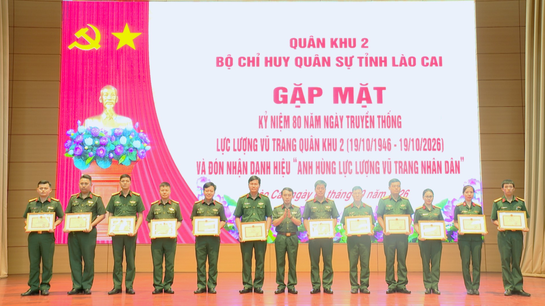 anh tin bai