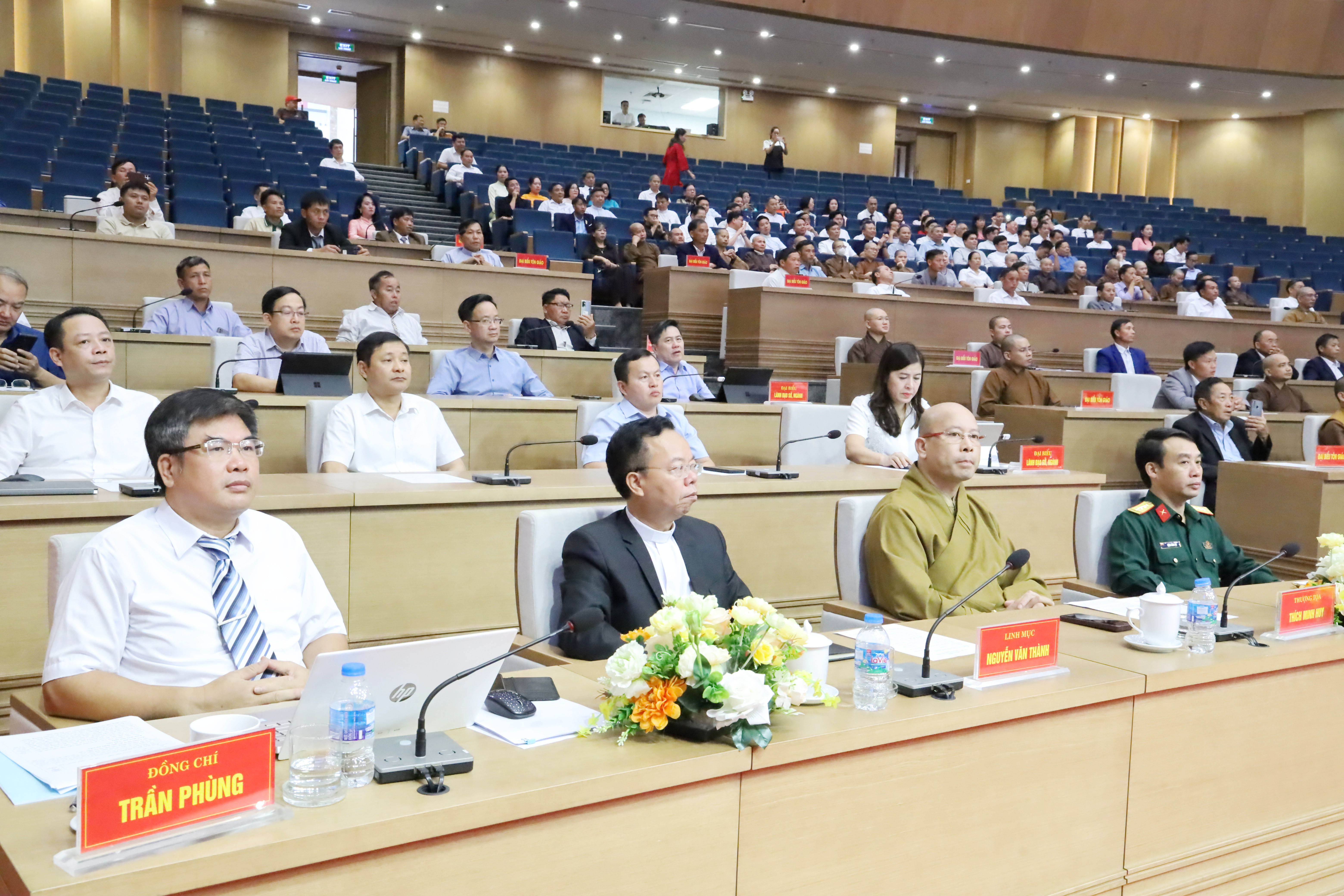 anh tin bai