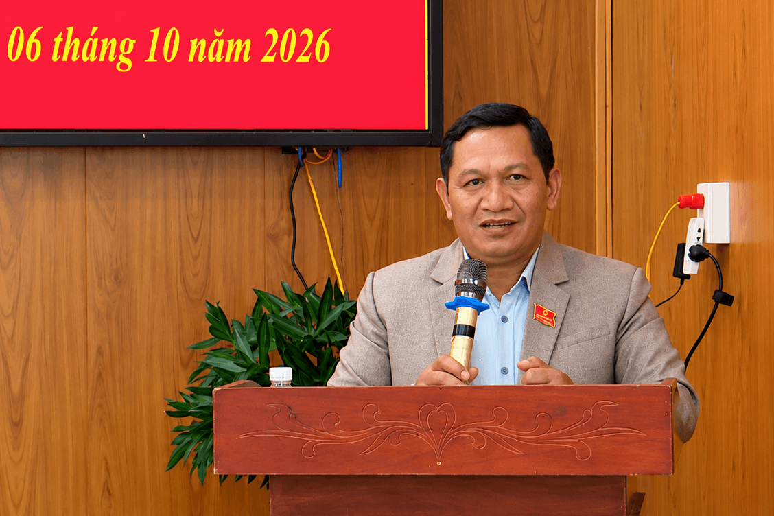Diễn giả tại hội nghị Tân Hội