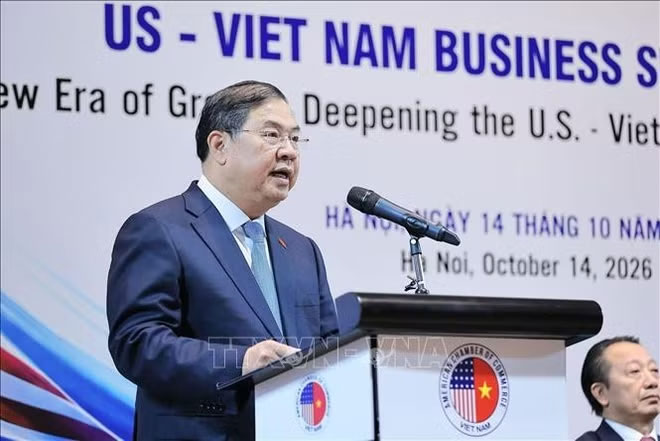 Đồng chí Phạm Gia Túc, Phó Thủ tướng Thường trực Chính phủ phát biểu. Ảnh: Lê Đông/TTXVN