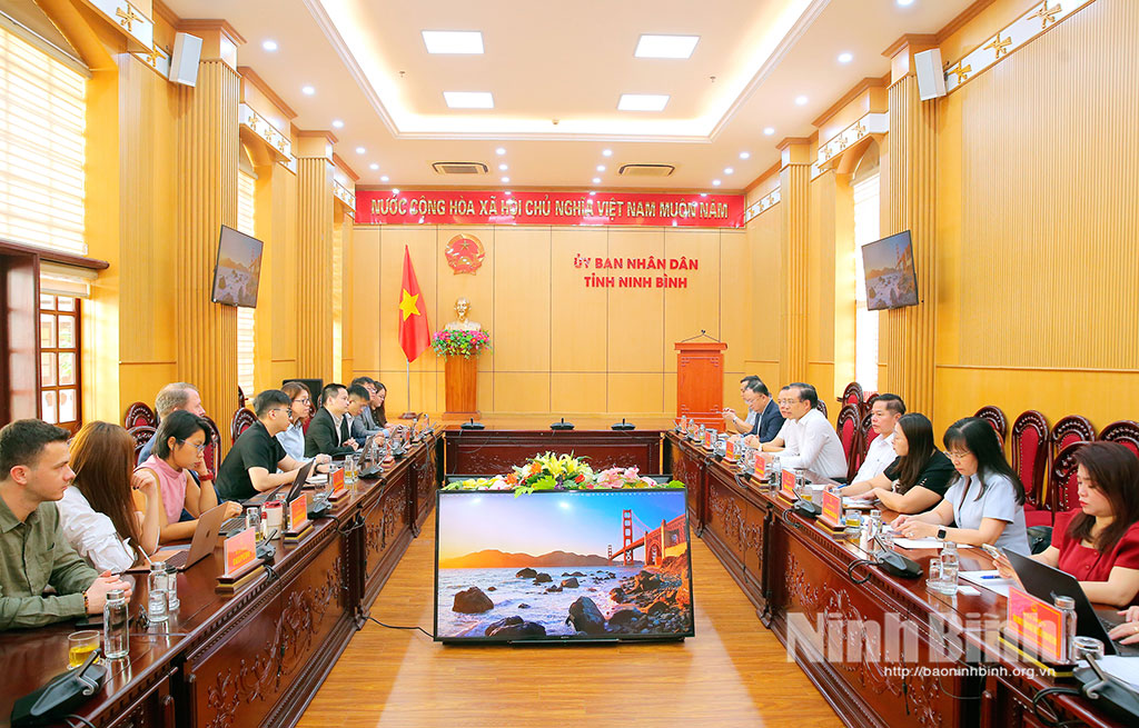 Quang cảnh hội nghị.