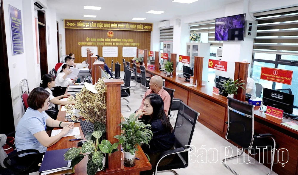Để chuyển đổi số đến gần hơn với người dân
