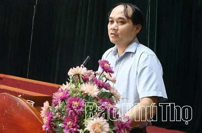 Đoàn đại biểu Quốc hội tỉnh tiếp xúc cử tri các xã vùng Đà Bắc