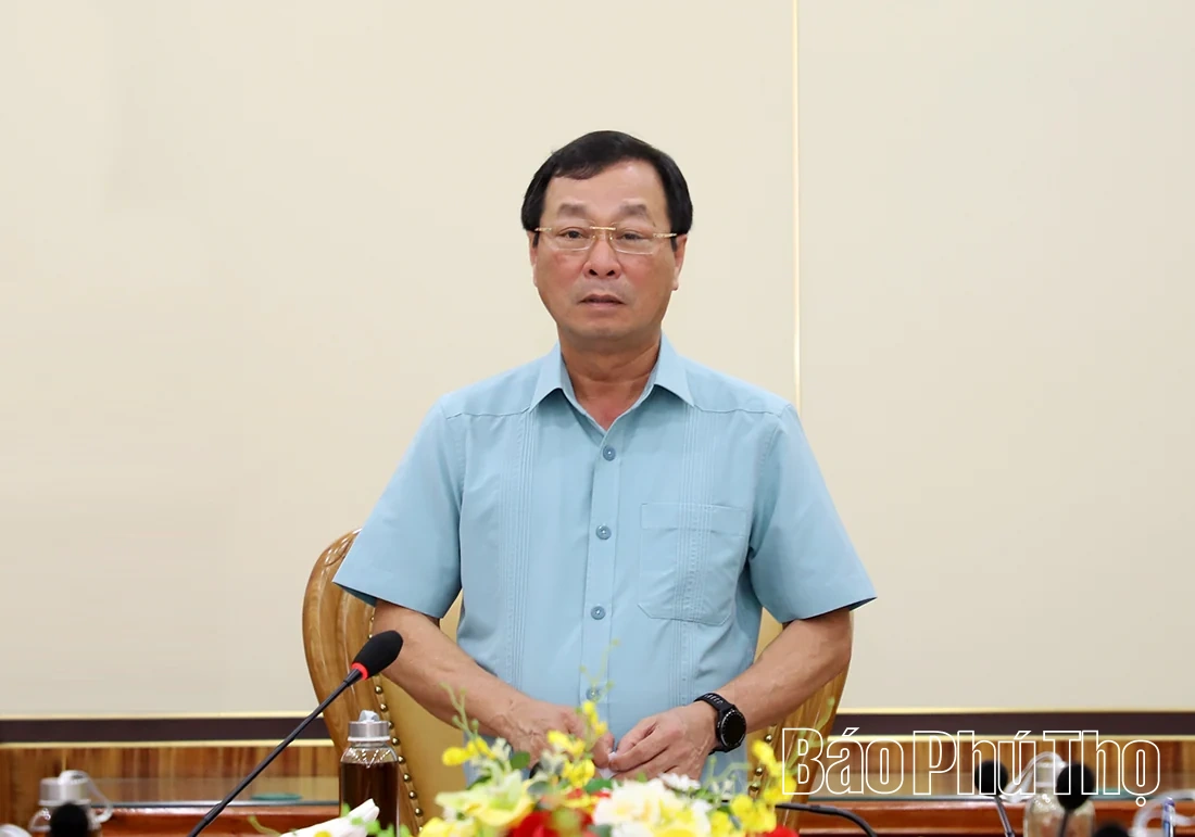 Quyết tâm triển khai dự án Khu dịch vụ đô thị, văn hóa, thể thao và sân golf Ao Châu tại xã Hạ Hòa