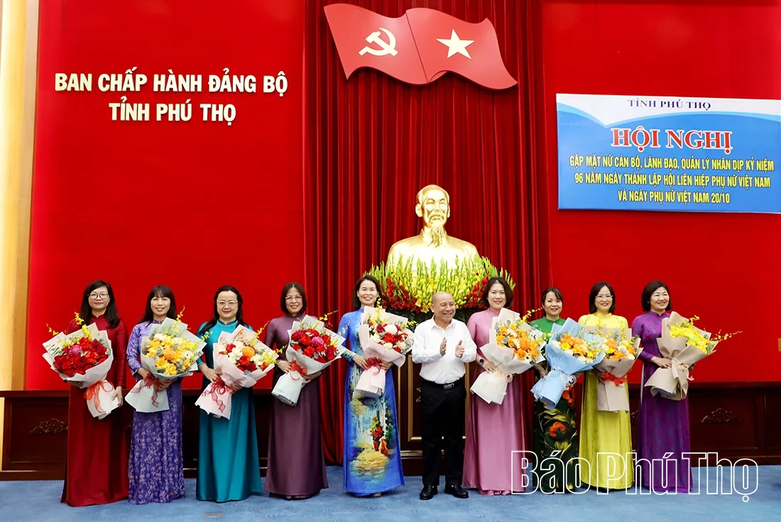 Tiếp tục quan tâm, tạo điều kiện thuận lợi để phụ nữ cống hiến và trưởng thành