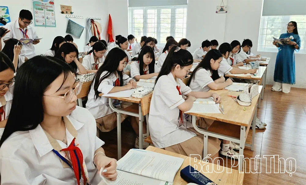 Những “bông hoa đẹp” trong vườn Bác