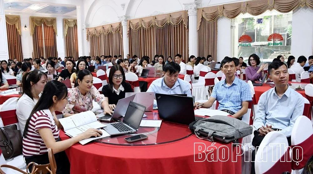 Đẩy mạnh chuẩn hóa dữ liệu, số hóa văn bằng, chứng chỉ