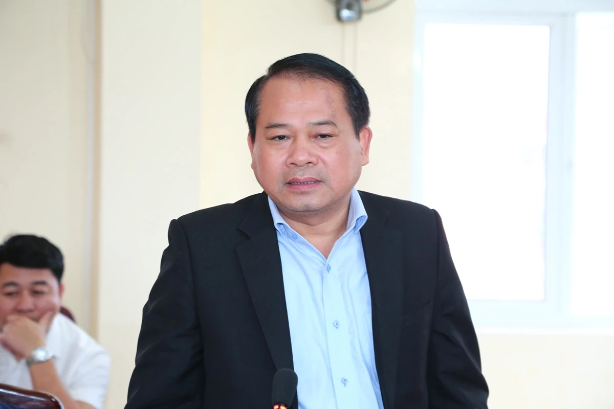 Ph&oacute; B&iacute; thư Thường trực Tỉnh ủy Nguyễn Hồng Phong thăm, l&agrave;m việc tại x&atilde; Thiệu Trung v&agrave; Thiệu H&oacute;a