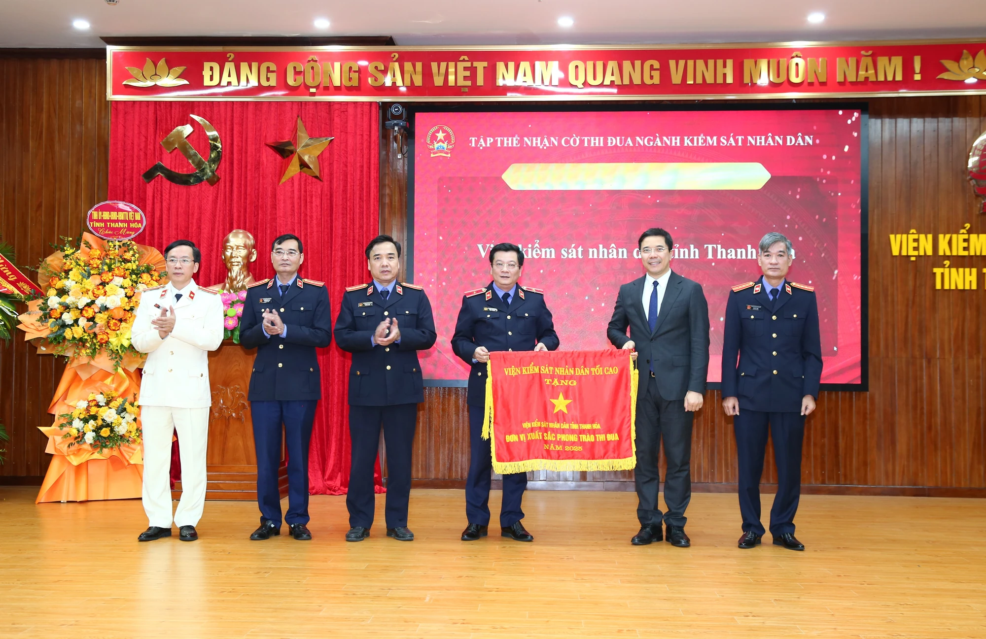 Tập trung thực hiện tốt tr&aacute;ch nhiệm c&ocirc;ng tố v&agrave; kiểm s&aacute;t hoạt động tư ph&aacute;p