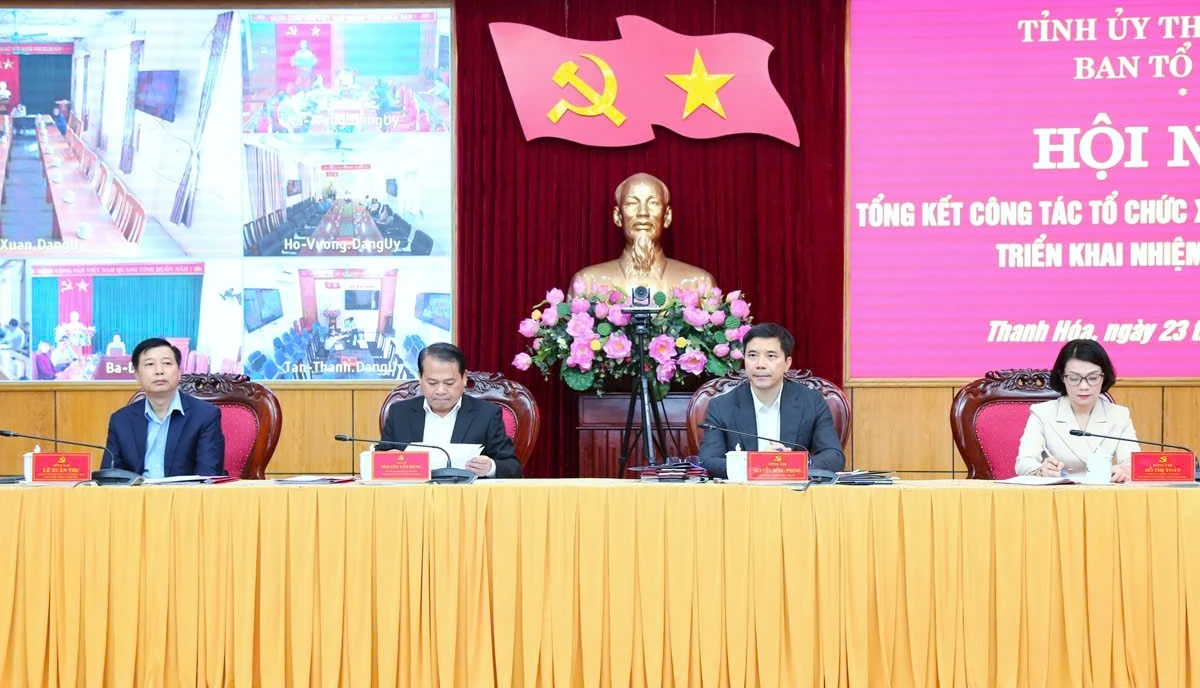 Thực hiện tốt c&ocirc;ng t&aacute;c đ&agrave;o tạo, bồi dưỡng đội ngũ c&aacute;n bộ l&atilde;nh đạo, quản l&yacute;