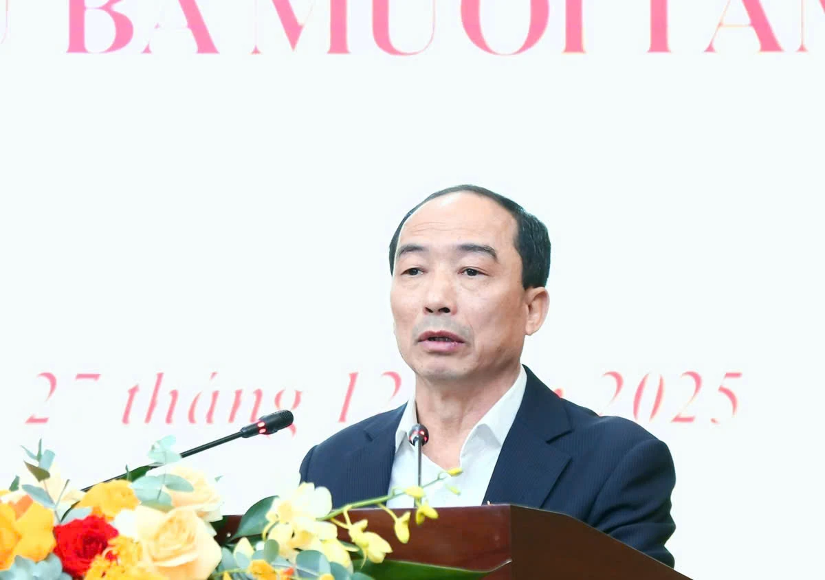 Kỳ họp thứ 38, HĐND tỉnh Thanh H&oacute;a th&ocirc;ng qua 6 nghị quyết v&agrave; bầu bổ sung 2 Ủy vi&ecirc;n UBND tỉnh