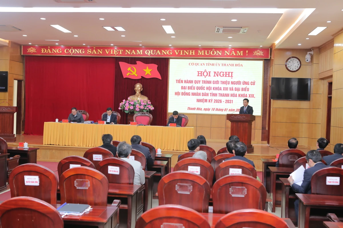 Giới thiệu đồng ch&iacute; Nguyễn Do&atilde;n Anh, Ủy vi&ecirc;n Trung ương Đảng, B&iacute; thư Tỉnh ủy ứng cử đại biểu Quốc hội kh&oacute;a XVI