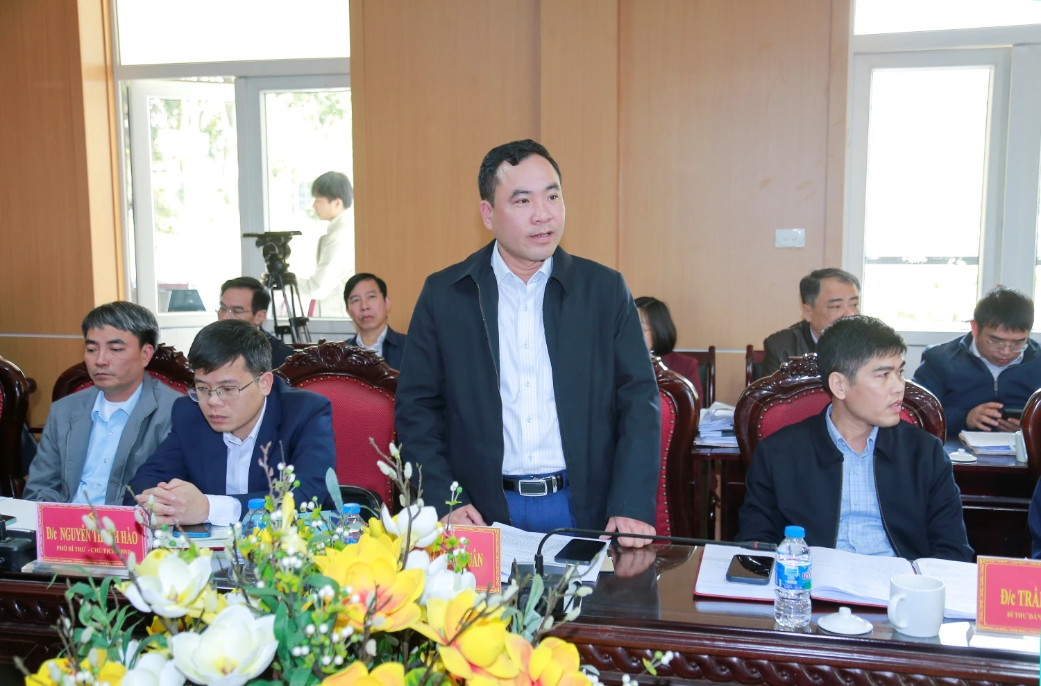 Tập trung cao độ, triển khai đồng bộ, bảo đảm tiến độ c&ocirc;ng t&aacute;c bầu cử đại biểu Quốc hội v&agrave; HĐND c&aacute;c cấp