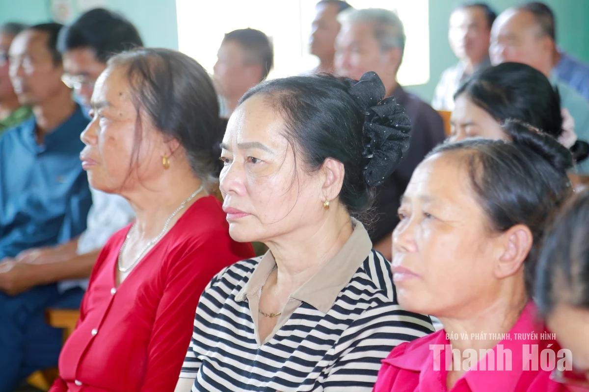 Phó Chủ tịch UBND tỉnh Cao Văn Cường dự sinh hoạt Chi bộ thôn Yên Thịnh