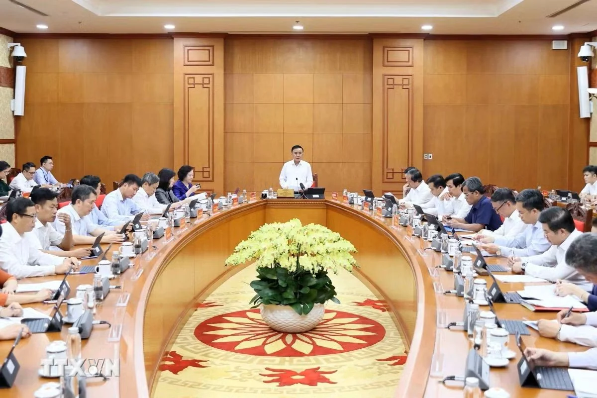 Thường trực Ban Bí thư Trần Cẩm Tú chủ trì sơ kết 1 năm thực hiện Nghị quyết 72-NQ/TW