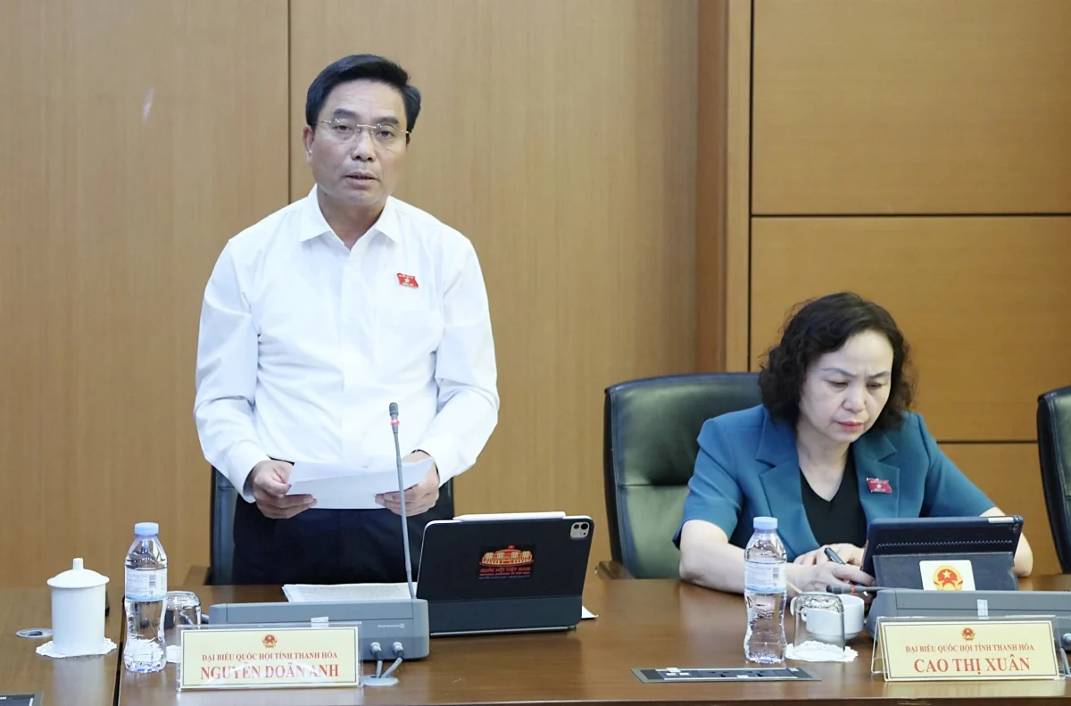 Đại biểu Quốc hội tỉnh Thanh Hóa góp ý về các dự án luật