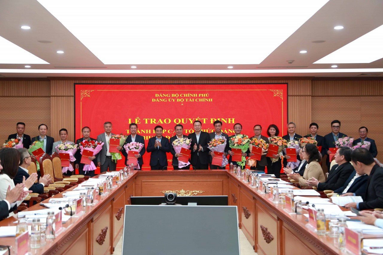 Đảng ủy Bộ Tài chính tổ chức hội nghị lần thứ nhất Ban chấp hành Đảng bộ Bộ Tài chính Đảng ủy Bộ Tài chính tổ chức hội nghị lần thứ nhất Ban chấp hành Đảng bộ Bộ Tài chính