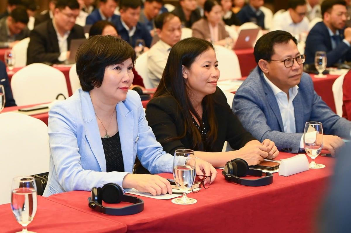 Các đại biểu tham dự Diễn đàn. Ảnh: Tùng Đinh. Các đại biểu tham dự Diễn đàn. Ảnh: Tùng Đinh.