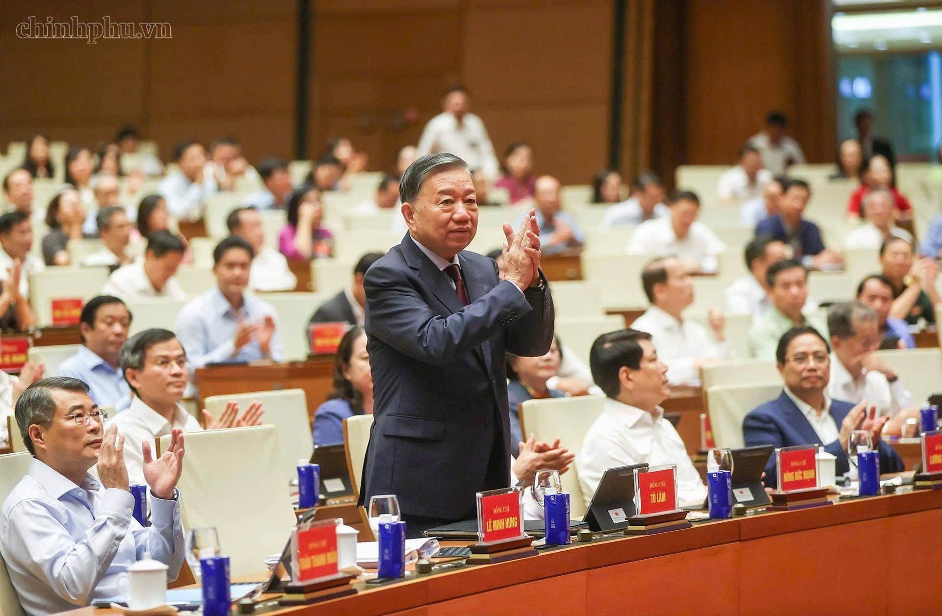 Tổng Bí thư, Chủ tịch nước Tô Lâm dự Hội nghị toàn quốc nghiên cứu, học tập, quán triệt và triển khai thực hiện Nghị quyết Trung ương 3 khóa XIV. Ảnh: VGP.