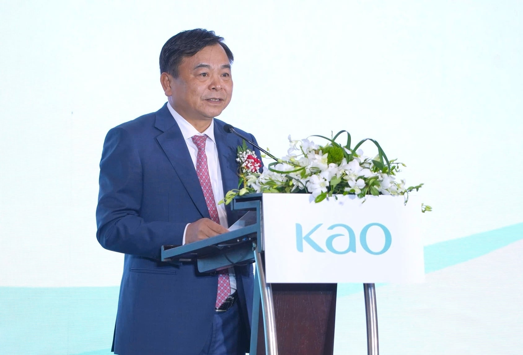 Thứ trưởng Bộ Nông nghiệp và Môi trường Nguyễn Hoàng Hiệp phát biểu khai mạc tại buổi lễ. Ảnh: BTC.