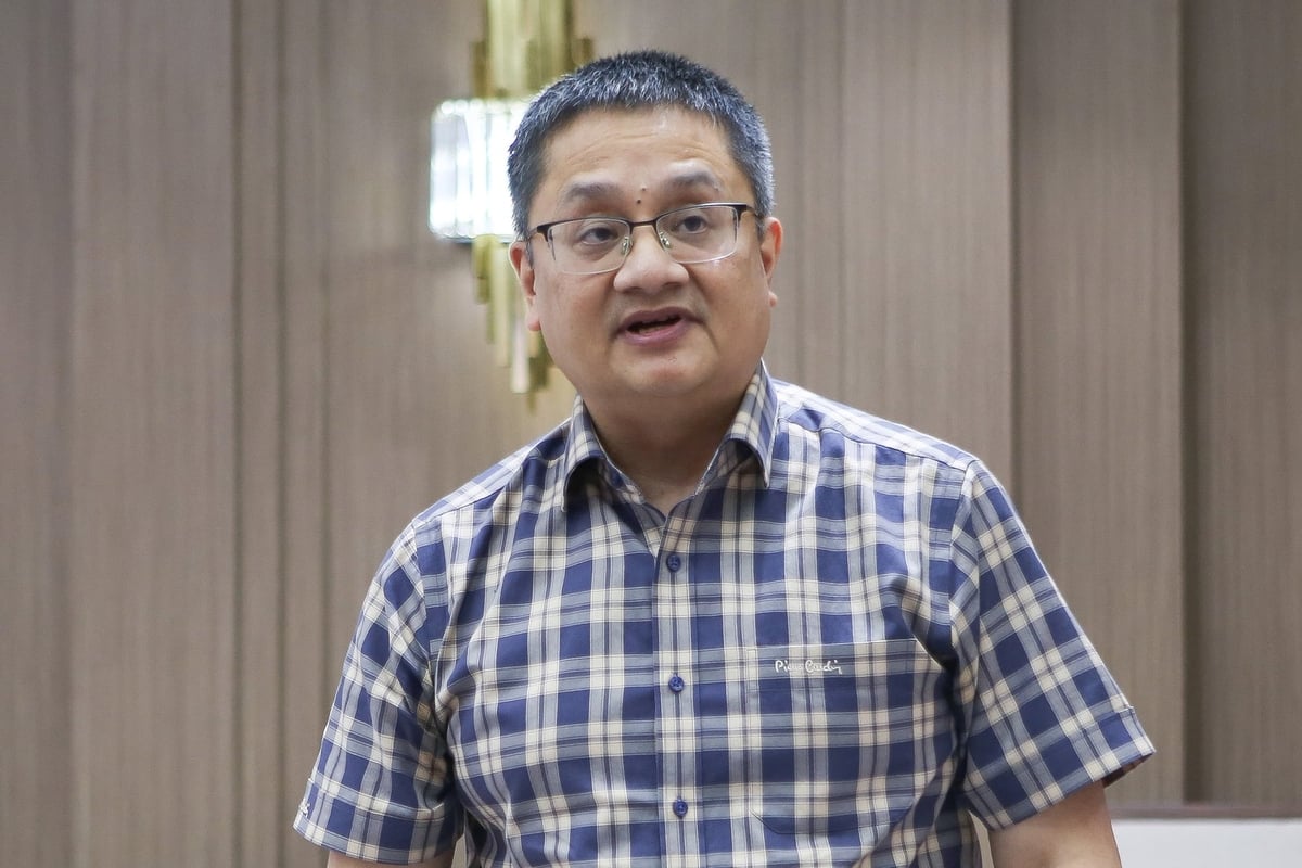 Ông Ngô Hồng Phong, Cục trưởng Cục Chất lượng, Chế biến và Phát triển thị trường (Bộ NN-MT) tại cuộc họp. Ảnh: Đinh Tùng. Ông Ngô Hồng Phong, Cục trưởng Cục Chất lượng, Chế biến và Phát triển thị trường (Bộ NN-MT) tại cuộc họp. Ảnh: Đinh Tùng.