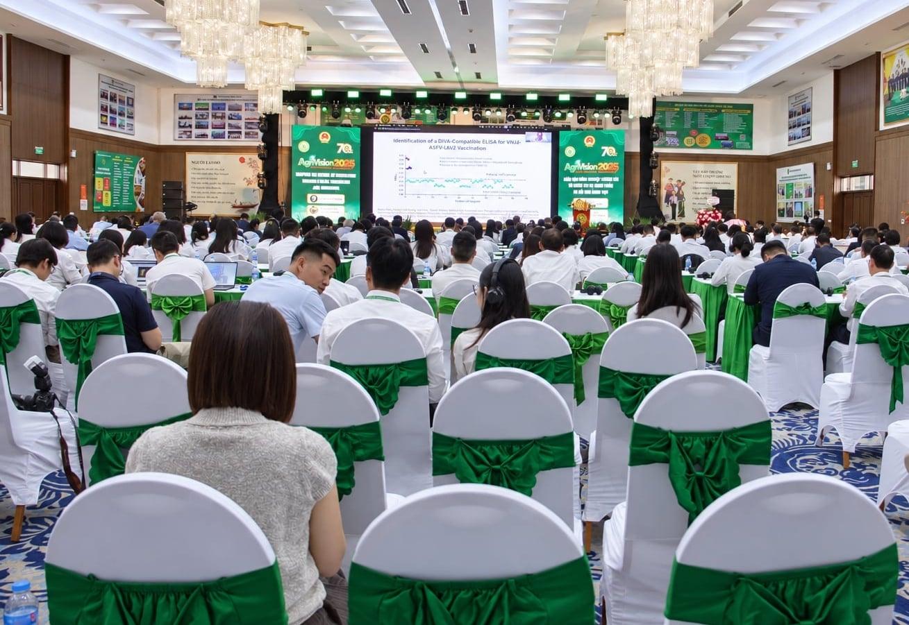 Hội thảo kết nối các nhà quản lý, nhà khoa học, doanh nghiệp và đối tác quốc tế. Ảnh: Mai Đan. Hội thảo kết nối các nhà quản lý, nhà khoa học, doanh nghiệp và đối tác quốc tế. Ảnh: Mai Đan.