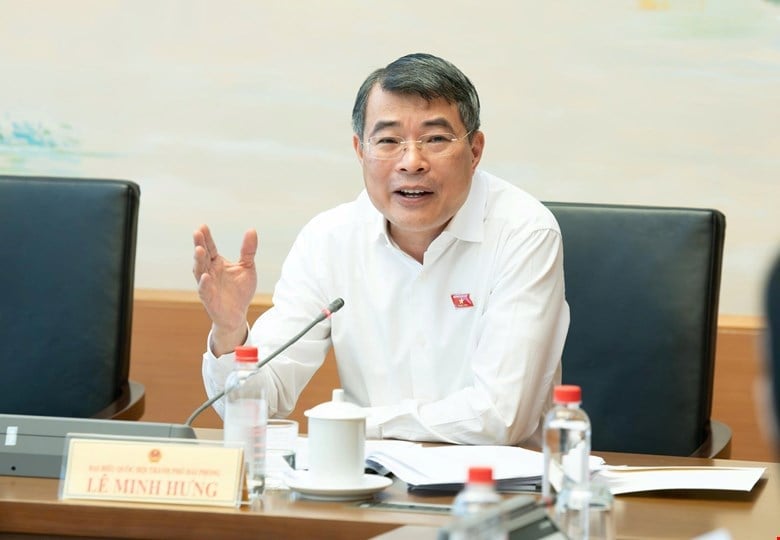 Thủ tướng Lê Minh Hưng nhấn mạnh: Không thể để giá đất quá cao gây hệ lụy lớn cho phát triển kinh tế - xã hội. Ảnh: Quochoi.vn.