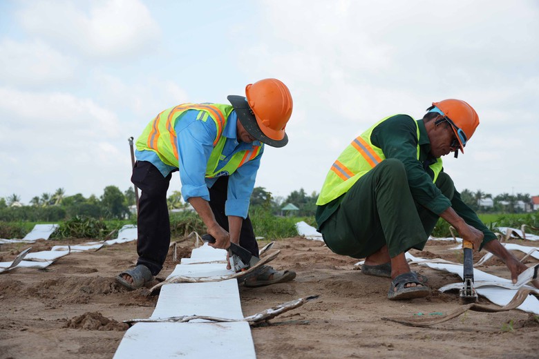 Cao tốc Châu Đốc - Cần Thơ - Sóc Trăng thay đổi nhà thầu để bù tiến độ- Ảnh 3.
