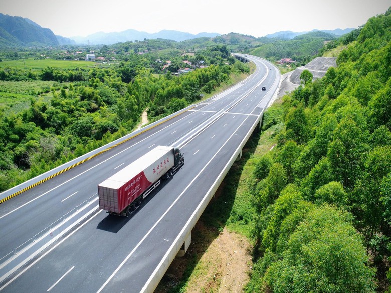 Đề xuất siết quản lý xe được miễn, giảm phí BOT trên cao tốc Bắc Giang - Lạng Sơn - Ảnh 1.