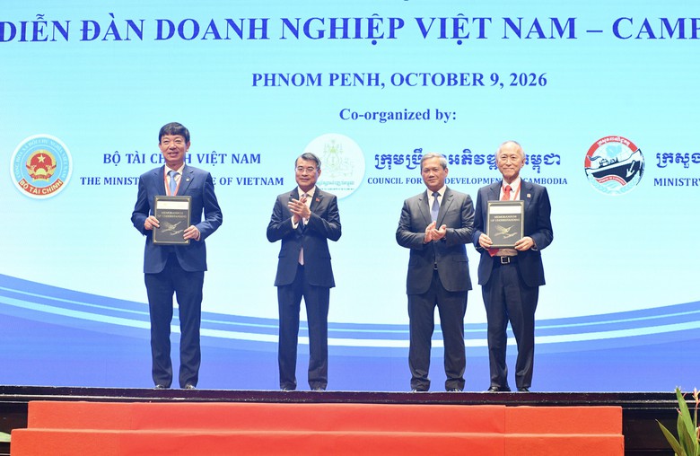 Vietnam Airlines bắt tay đối tác Lào, Campuchia thúc đẩy du lịch Đông Dương   - Ảnh 2.