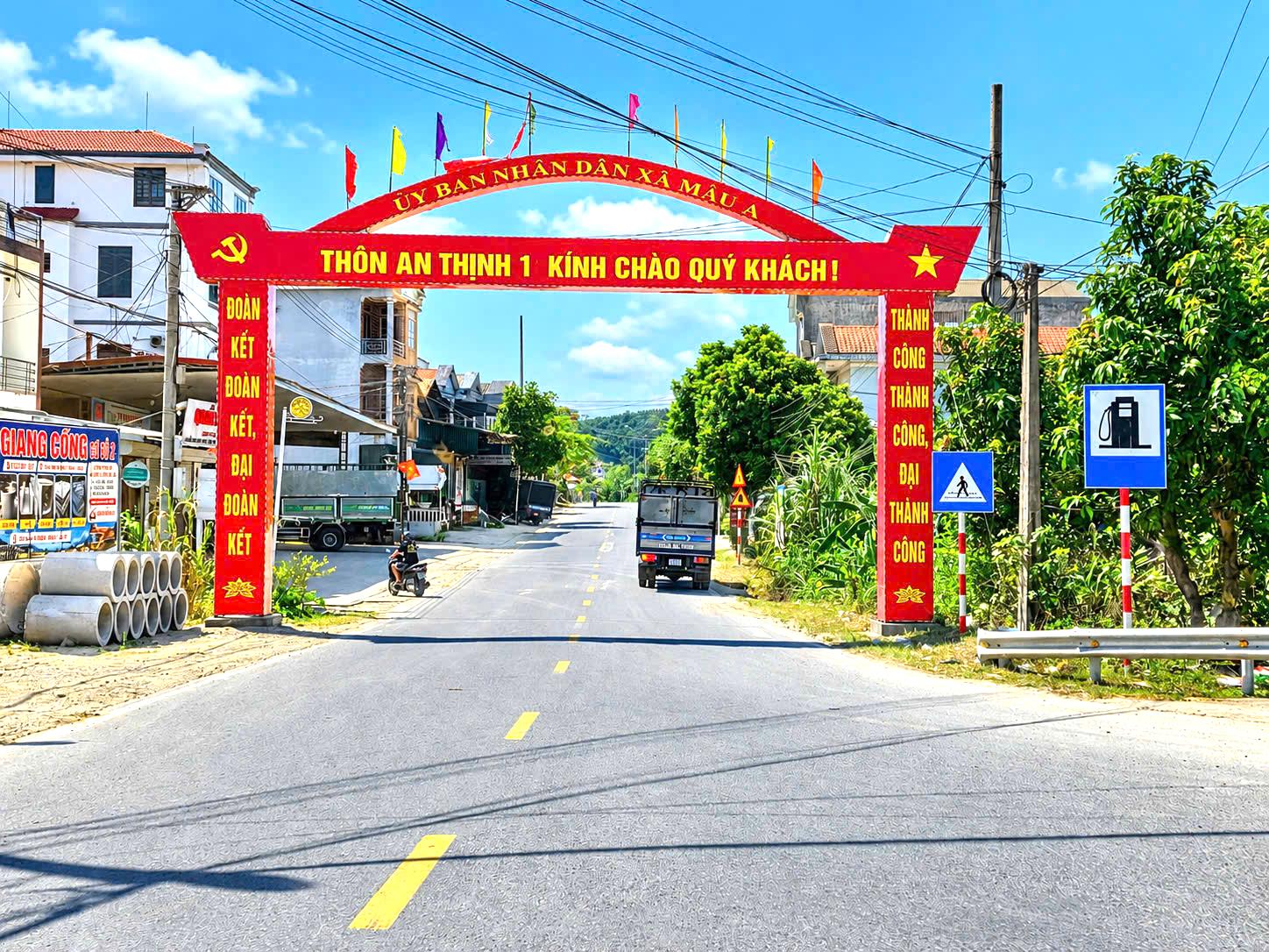 Toàn cảnh tuyến đường hơn 1.300 tỷ đồng ở Lào Cai, mở lối giao thương vùng cao- Ảnh 3.