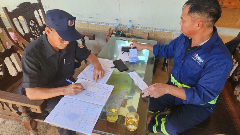 Nghệ An dùng công nghệ kiểm soát chặt nguồn đất đắp cao tốc- Ảnh 2.