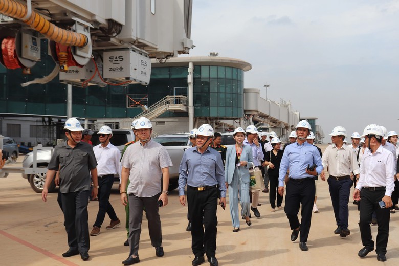 Đồng Nai: Tận dụng tiềm năng sân bay, kiến tạo động lực tăng trưởng mới từ công nghệ- Ảnh 2.