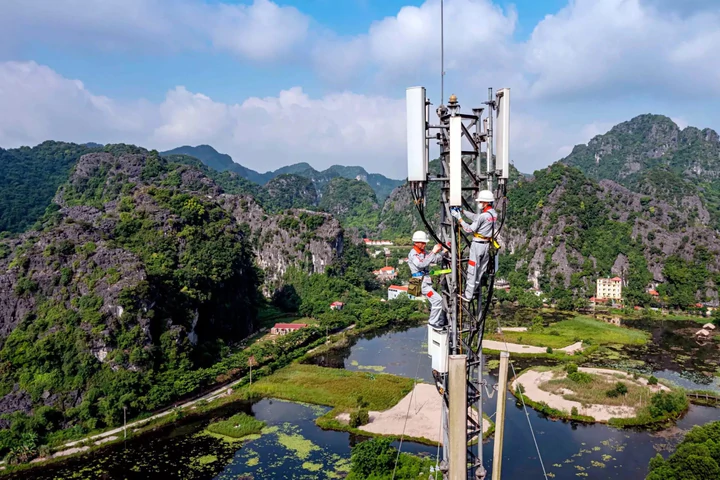 Viễn thông Việt Nam tăng tốc, từ phủ sóng đến hạ tầng số thế hệ mới- Ảnh 1.