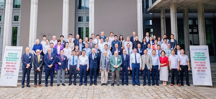 Đưa tri thức khoa học thành quyết sách và giá trị cho xã hội- Ảnh 3.