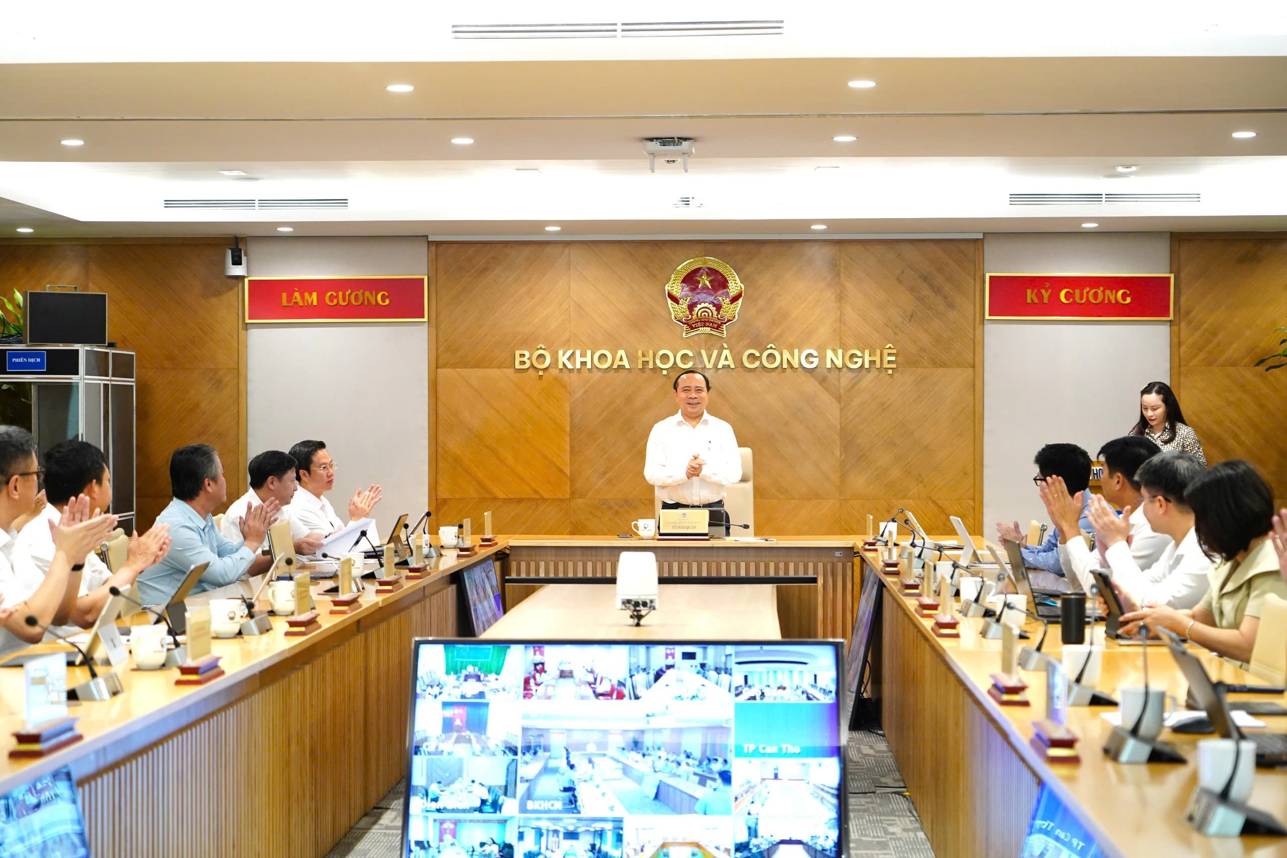 Giải ngân kinh phí KHCN, ĐMST và CĐS: Chủ động đẩy nhanh tiến độ, gắn với kết quả đầu ra - Ảnh 6.
